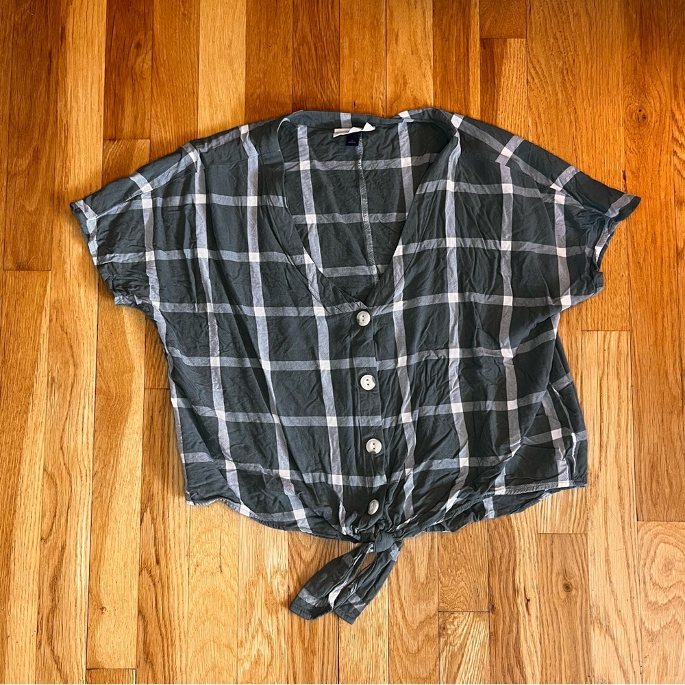 Green Plaid Button-Up Blouse with tie front